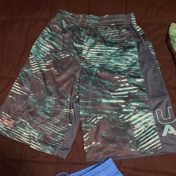 Boys under Armour shorts bundle. - Picture 5 of 9